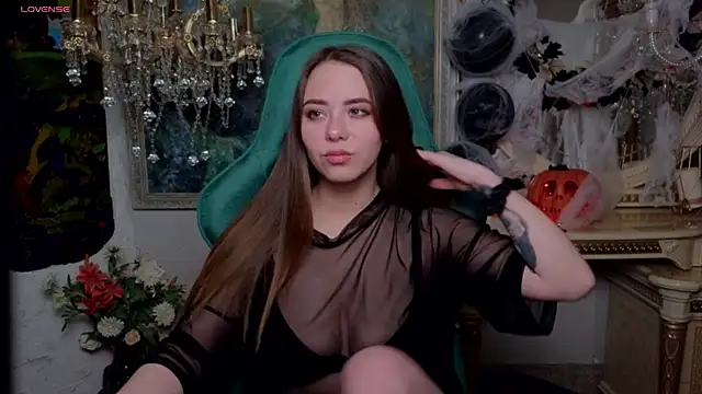 IvoryWood  online show from October 21, 12:28 pm