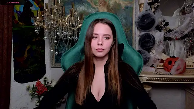 IvoryWood  online show from October 26, 11:27 am