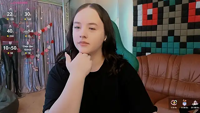 LaraBenson  online show from March 15, 4:46 pm