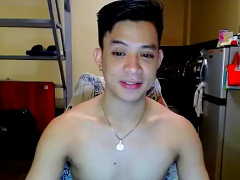 Snapshot of ASIANFULLYLOADEDCUM chatting on June 18, 9:14 am ASIANFULLYLOADEDCUM online show from June 18, 9:14 am