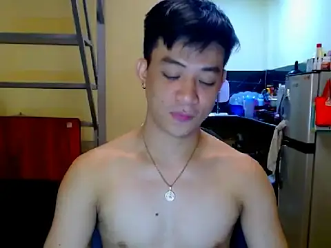 Snapshot of ASIANFULLYLOADEDCUM chatting on June 19, 9:24 am ASIANFULLYLOADEDCUM online show from June 19, 9:24 am