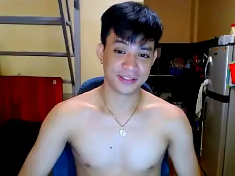Snapshot of ASIANFULLYLOADEDCUM chatting on July 7, 6:47 am ASIANFULLYLOADEDCUM online show from July 7, 6:47 am