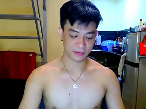 Snapshot of ASIANFULLYLOADEDCUM chatting on July 28, 7:39 pm ASIANFULLYLOADEDCUM online show from July 28, 7:39 pm