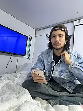 Luxx 14 online show from October 31, 4:57 am