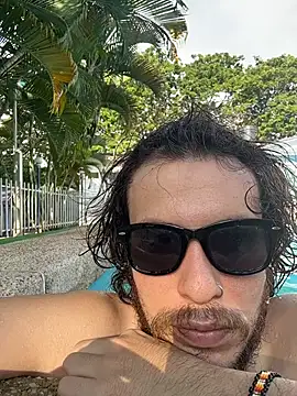 Luxx 14 online show from November 30, 9:08 pm