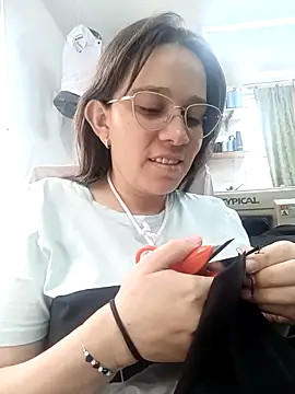 Isabella5 Brown  online show from November 1, 5:26 pm