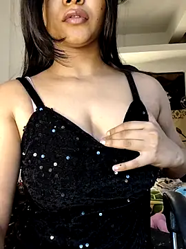 luv johrrra online show from April 2, 11:30 am