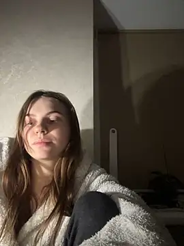 Delilah Leila online show from November 20, 9:47 pm