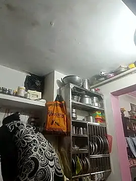 ISHANI-SINGH online show from January 6, 1:48 pm