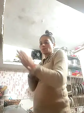 ISHANI-SINGH online show from February 4, 2:23 pm