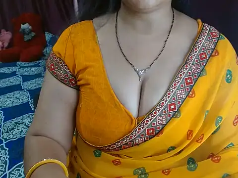 Hot anika  online show from June 25, 7:40 pm