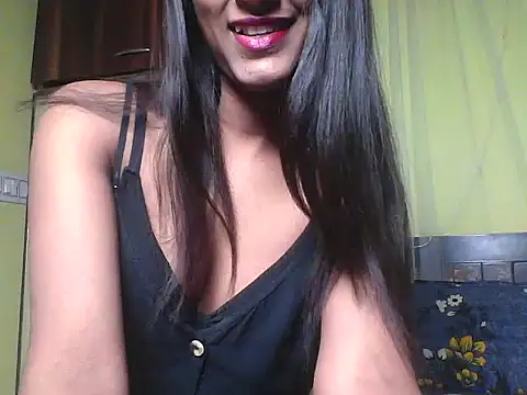 mickle james online show from November 18, 8:41 am