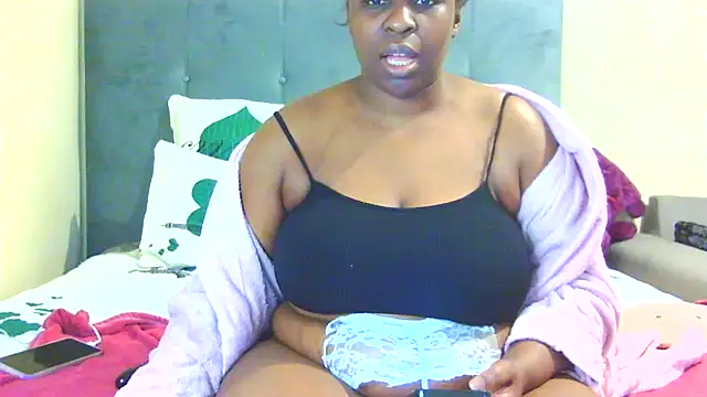 Snapshot of Black-Barbiexxc chatting on July 3, 7:09 pm Black-Barbiexxc online show from July 3, 7:09 pm
