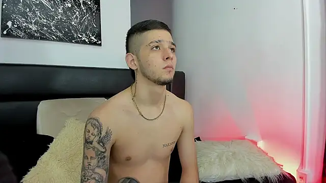 Mathewboy1 online show from March 7, 11:18 am