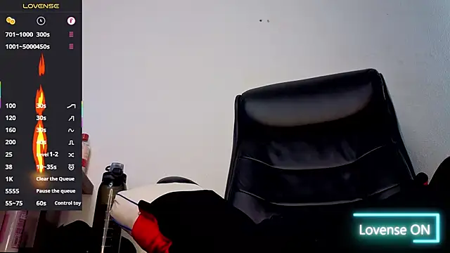 Snapshot of Ernesto-Rodriguez82 chatting on November 6, 5:58 pm Ernesto-Rodriguez82 online show from November 6, 5:58 pm