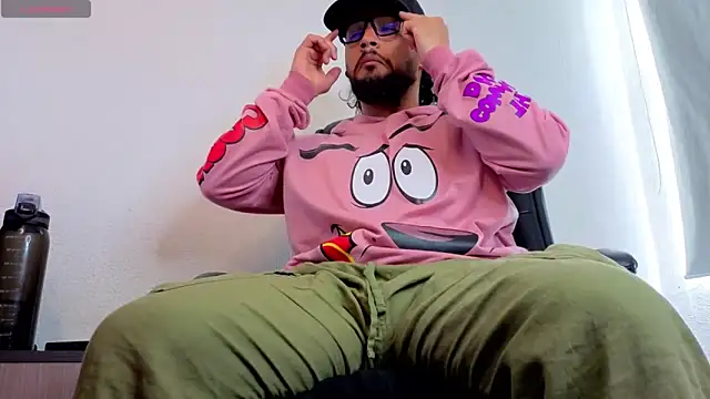 Snapshot of Ernesto-Rodriguez82 chatting on November 11, 5:35 pm Ernesto-Rodriguez82 online show from November 11, 5:35 pm