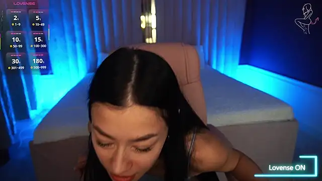 FataleNellie online show from September 29, 8:24 pm