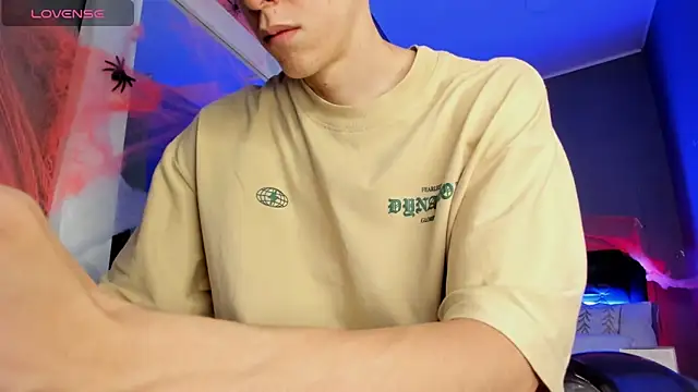 Jhon snow22 online show from October 28, 1:14 pm