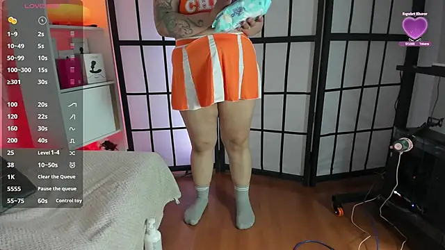 Snapshot of missweetpeach chatting on May 15, 1:12 am missweetpeach online show from May 15, 1:12 am