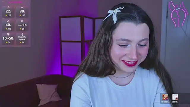 Snapshot of Queen_Michelle_ chatting on December 18, 10:16 pm Queen Michelle online show from December 18, 10:16 pm