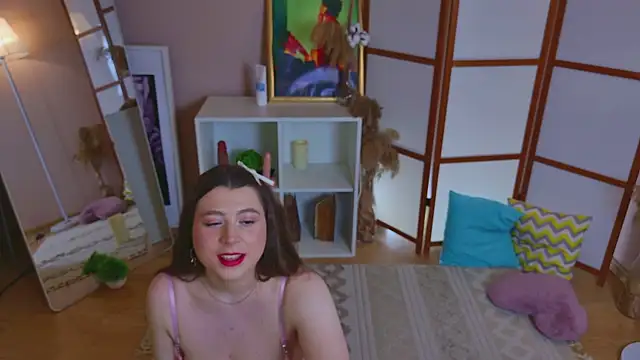 Snapshot of Queen_Michelle_ chatting on February 5, 9:08 pm Queen Michelle online show from February 5, 9:08 pm