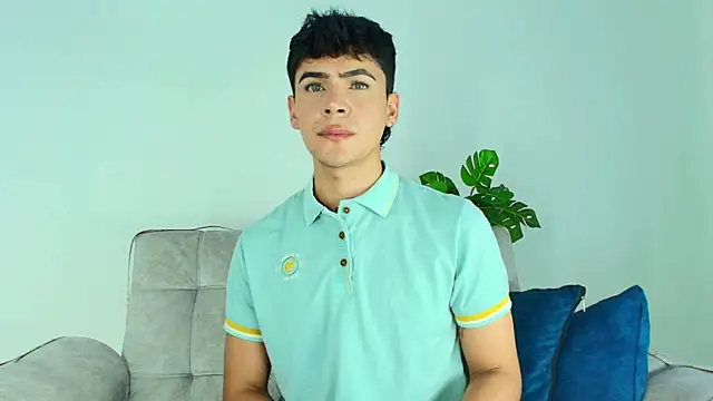 CamiiGuzmanX online show from September 27, 8:14 pm