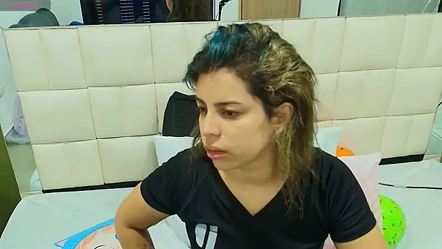 gisell gomez online show from October 27, 11:14 am