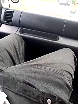 Snapshot of Spaceman3355 chatting on November 19, 11:54 am Spaceman3355 online show from November 19, 11:54 am