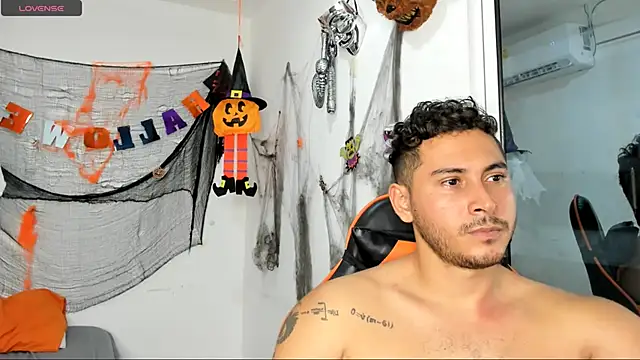 ashlan king online show from October 25, 1:18 pm