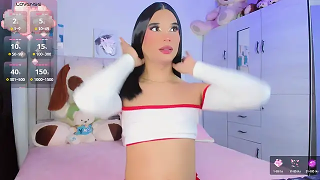 Snapshot of baby_cleo chatting on October 15, 11:16 pm baby cleo online show from October 15, 11:16 pm