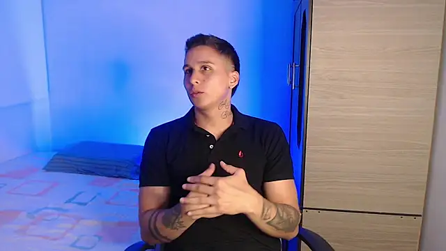 valentinosex1 online show from September 16, 9:27 pm