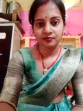 Snapshot of Hot_bbbb chatting on May 24, 7:02 am Hot bbbb online show from May 24, 7:02 am