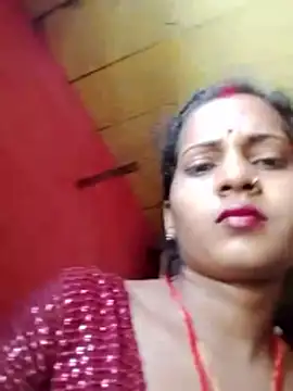 Snapshot of Hot_bbbb chatting on May 25, 7:25 am Hot bbbb online show from May 25, 7:25 am