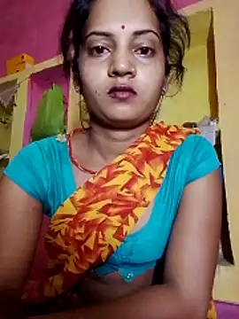 Snapshot of Hot_bbbb chatting on May 26, 9:55 pm Hot bbbb online show from May 26, 9:55 pm