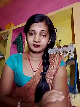 Snapshot of Hot_bbbb chatting on May 29, 5:00 pm Hot bbbb online show from May 29, 5:00 pm
