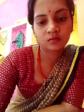 Snapshot of Hot_bbbb chatting on June 1, 7:54 am Hot bbbb online show from June 1, 7:54 am