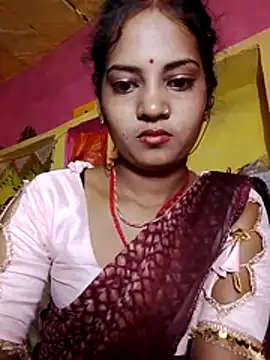 Snapshot of Hot_bbbb chatting on June 2, 8:44 pm Hot bbbb online show from June 2, 8:44 pm