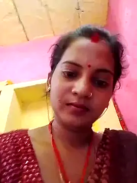 Snapshot of Hot_bbbb chatting on June 6, 5:56 am Hot bbbb online show from June 6, 5:56 am