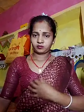 Snapshot of Hot_bbbb chatting on June 6, 6:56 pm Hot bbbb online show from June 6, 6:56 pm