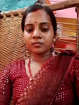 Snapshot of Hot_bbbb chatting on June 8, 12:27 pm Hot bbbb online show from June 8, 12:27 pm