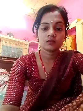 Snapshot of Hot_bbbb chatting on June 10, 5:07 am Hot bbbb online show from June 10, 5:07 am
