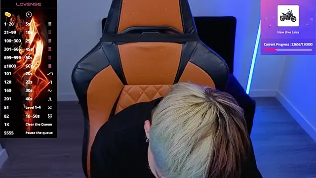 imlaiaaa online show from October 16, 10:00 pm