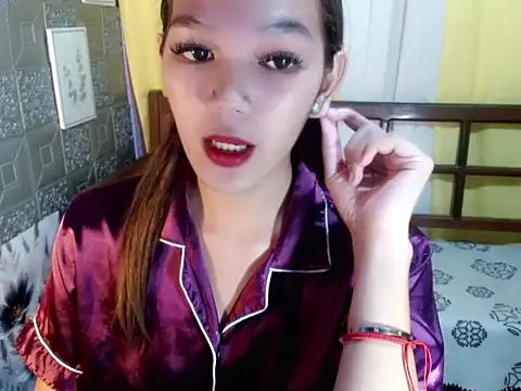 Snapshot of gorgeouswella chatting on June 11, 3:59 am gorgeouswella online show from June 11, 3:59 am