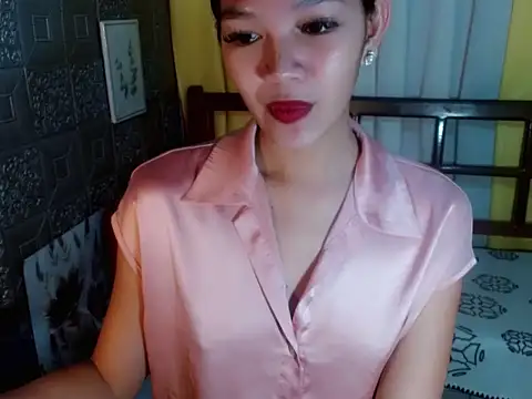 Snapshot of gorgeouswella chatting on June 13, 4:38 pm gorgeouswella online show from June 13, 4:38 pm