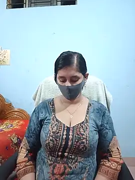 Snapshot of Cute_Faria chatting on June 16, 2:47 am Cute Faria online show from June 16, 2:47 am
