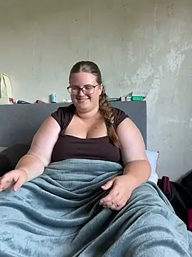 CurvyPaar2 online show from July 21, 2:08 pm