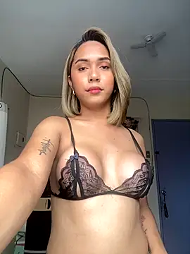 Snapshot of IvoryKath chatting on September 16, 2:34 am IvoryKath online show from September 16, 2:34 am