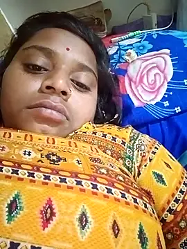 Snapshot of Hot_crety chatting on November 14, 11:35 pm Hot crety online show from November 14, 11:35 pm