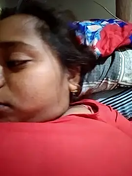 Snapshot of Hot_crety chatting on November 18, 1:00 am Hot crety online show from November 18, 1:00 am