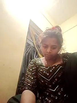 Snapshot of Hot_crety chatting on December 3, 1:57 am Hot crety online show from December 3, 1:57 am